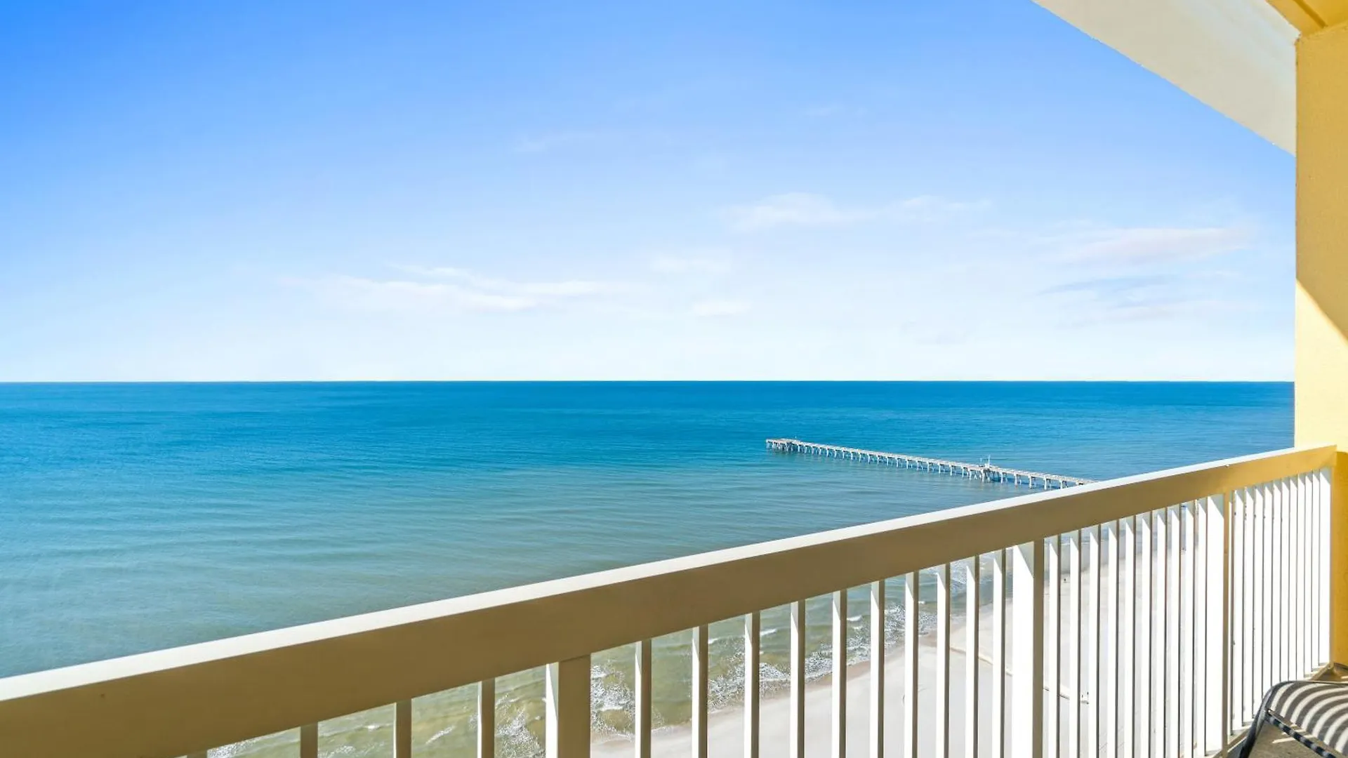 Apartment Calypso Beach Resort & Towers By Panhandle Getaways Panama City Beach United States