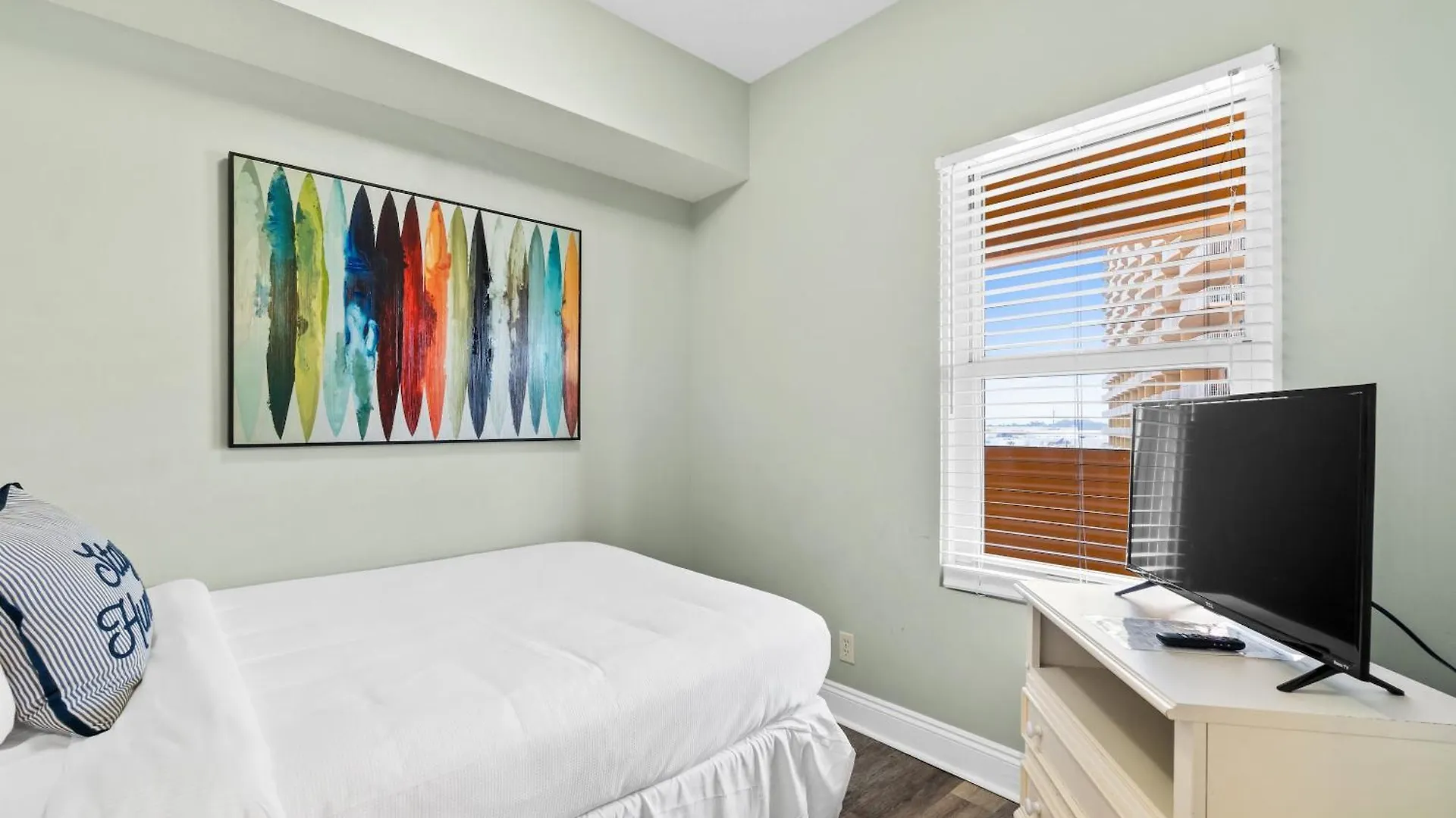 Calypso Beach Resort & Towers By Panhandle Getaways Panama City Beach